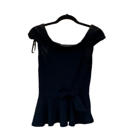 love J Tops - Love j, black tshirt with shoulder support straps